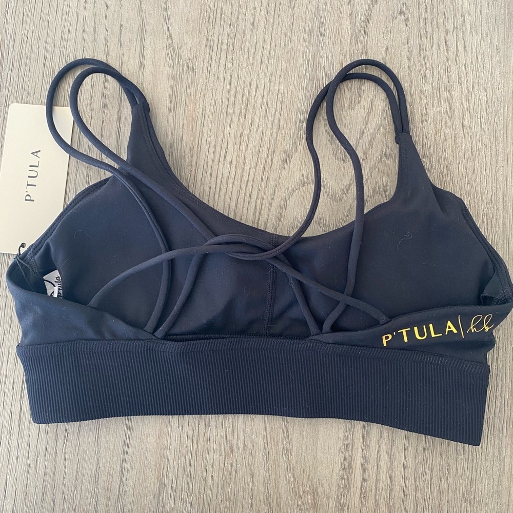 P’tula x HB Twisted BLACK Sports Bra Size S🖤 - Picture 3 of 7